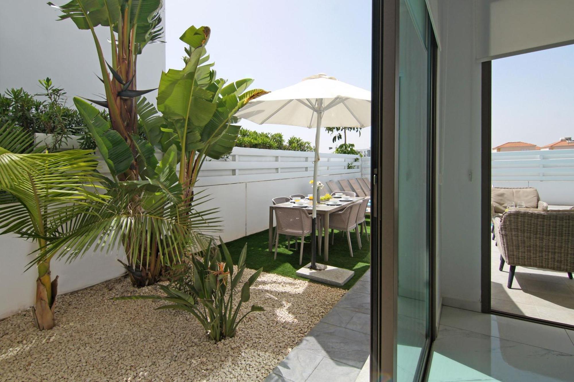 Villa Dina Protaras Exterior photo